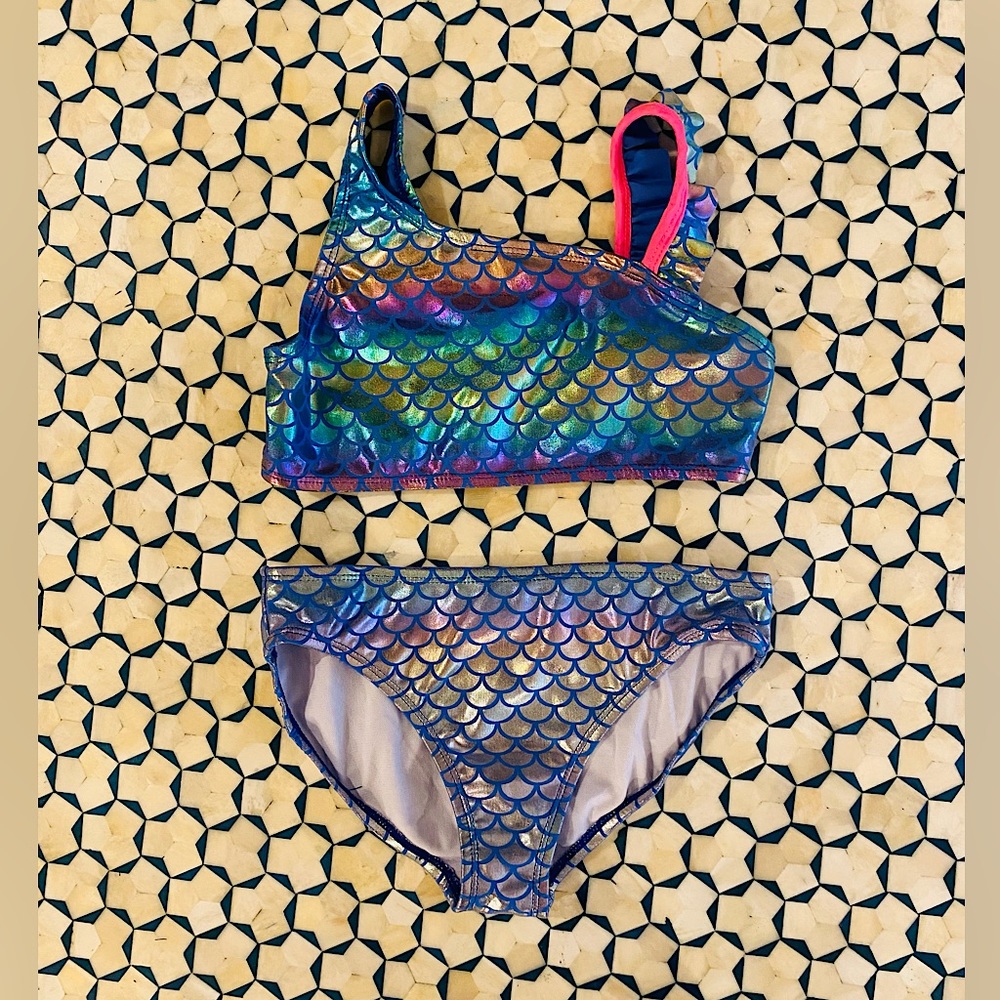 Girls Two Piece Mermaid Inspired Swimsuit size 10